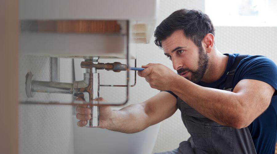 Professional water heater repair in Draper, VA